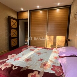 Продажа 1-комн квартиры на вторичном рынке улица Мусы Джалиля,  д. 13