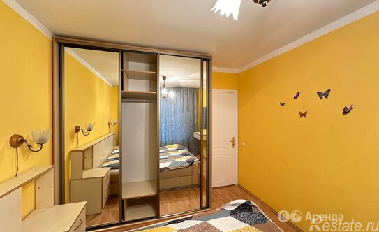 Аренда 3-комн квартиры на вторичном рынке улица Клары Цеткин,  д. 19