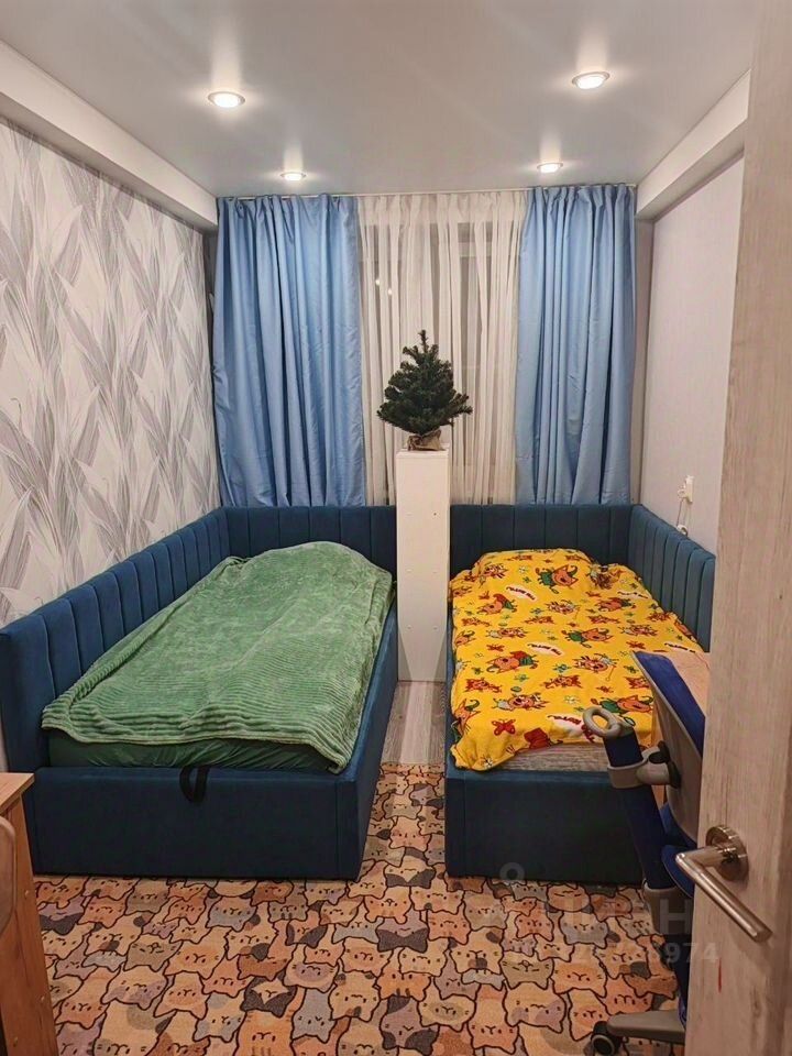 Продажа 4-комн квартиры на вторичном рынке д. Новое Девяткино, улица Ветеранов, 14