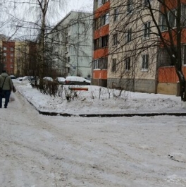 Продажа 2-комн квартиры на вторичном рынке Чернышевского пл,  д. 9