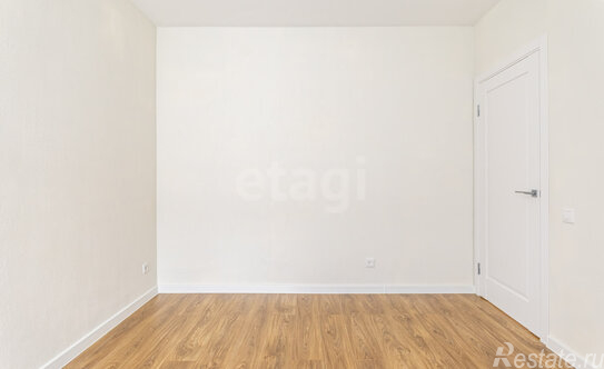 Продажа 2-комн квартиры на вторичном рынке Мурино г, Ручьевский пр-кт,  д. 4/26