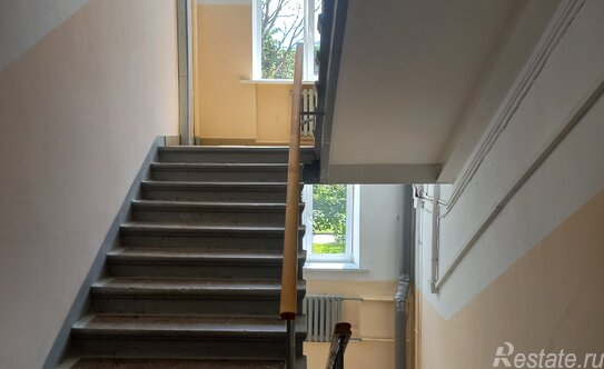 Продажа 2-комн квартиры на вторичном рынке Орехово-Зуевский проезд,  д. 20