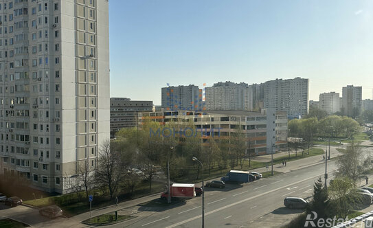 Продажа 1-комн квартиры на вторичном рынке ул Адмирала Лазарева,  д. 52