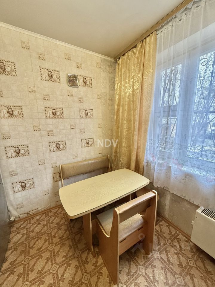 Продажа 3-комн квартиры на вторичном рынке улица Архитектора Власова, 17К1