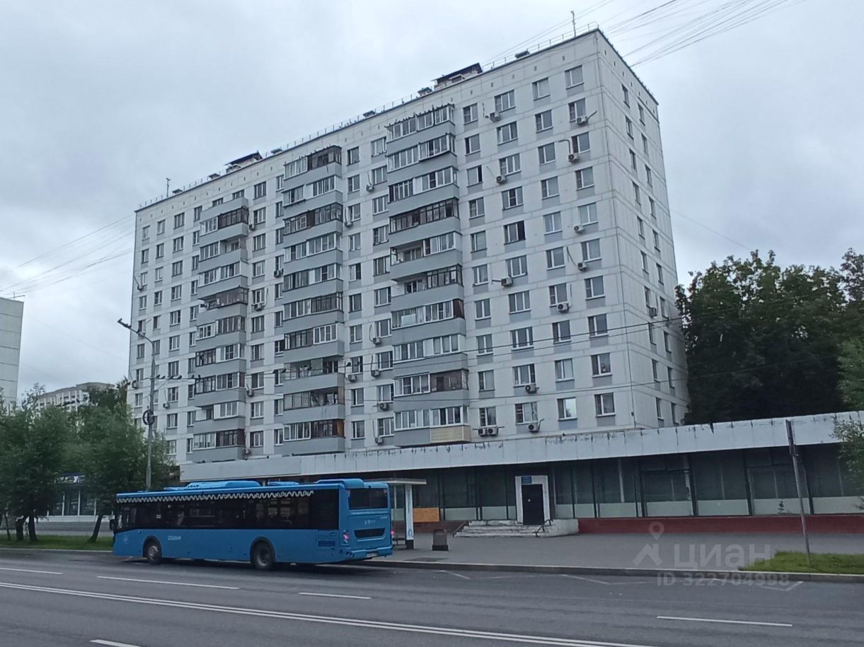 Продажа 2-комн квартиры на вторичном рынке Туристская улица, 19К1