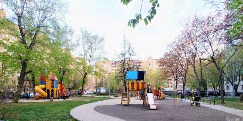 1-комн квартира Вятская улица,  д. 3
