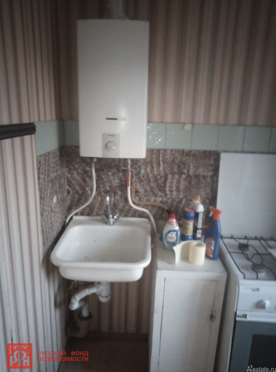 Продажа 2-комн квартиры на вторичном рынке Ломоносов г., Скуридина ул. ,  д. 6