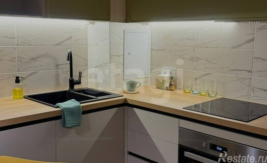 Продажа 1-комн квартиры на вторичном рынке Фитарёвская улица,  д. 6