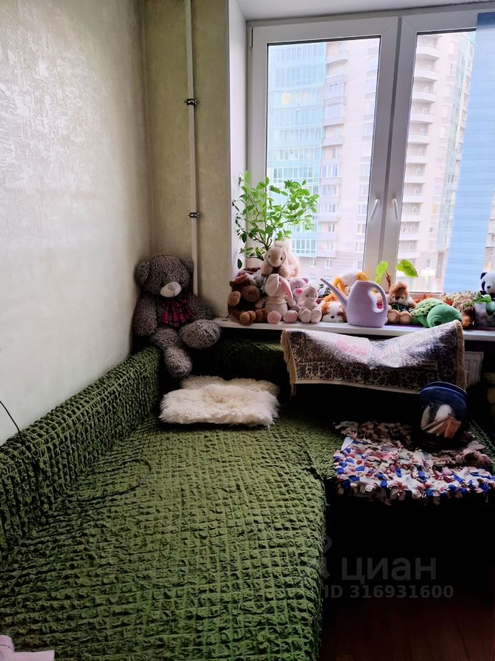 Продажа 2-комн квартиры на вторичном рынке проспект Кима, 4Б