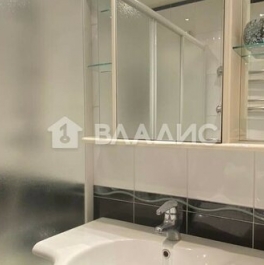 Продажа 3-комн квартиры на вторичном рынке Ангарская улица,  д. 4