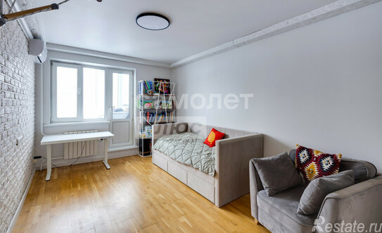 Продажа 2-комн квартиры на вторичном рынке улица Перерва,  д. 50