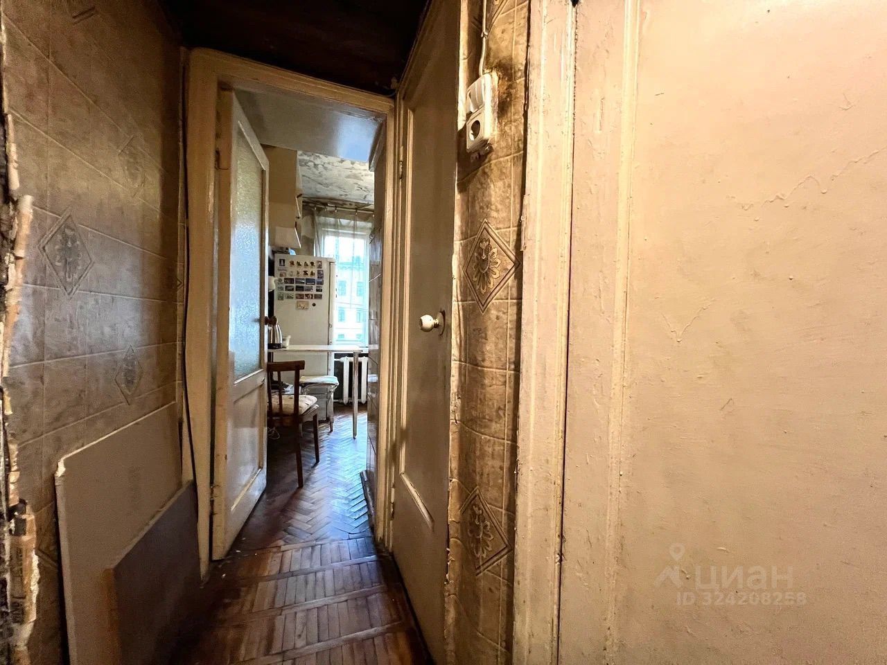 Продажа 2-комн квартиры на вторичном рынке Лиговский проспект, 257