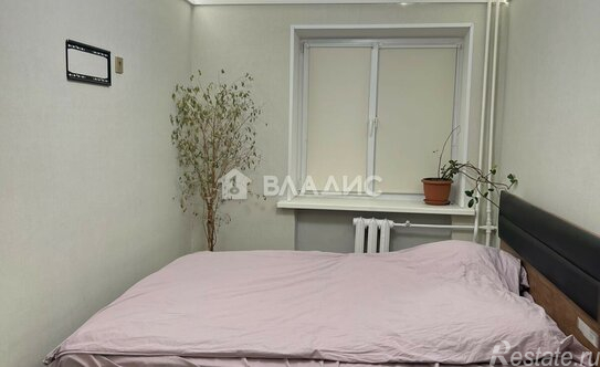 Продажа 3-комн квартиры на вторичном рынке Реутов, улица Гагарина,  д. 7