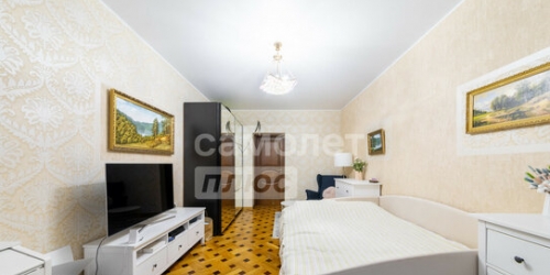 4-комн квартира Благодатная улица,  д. 34