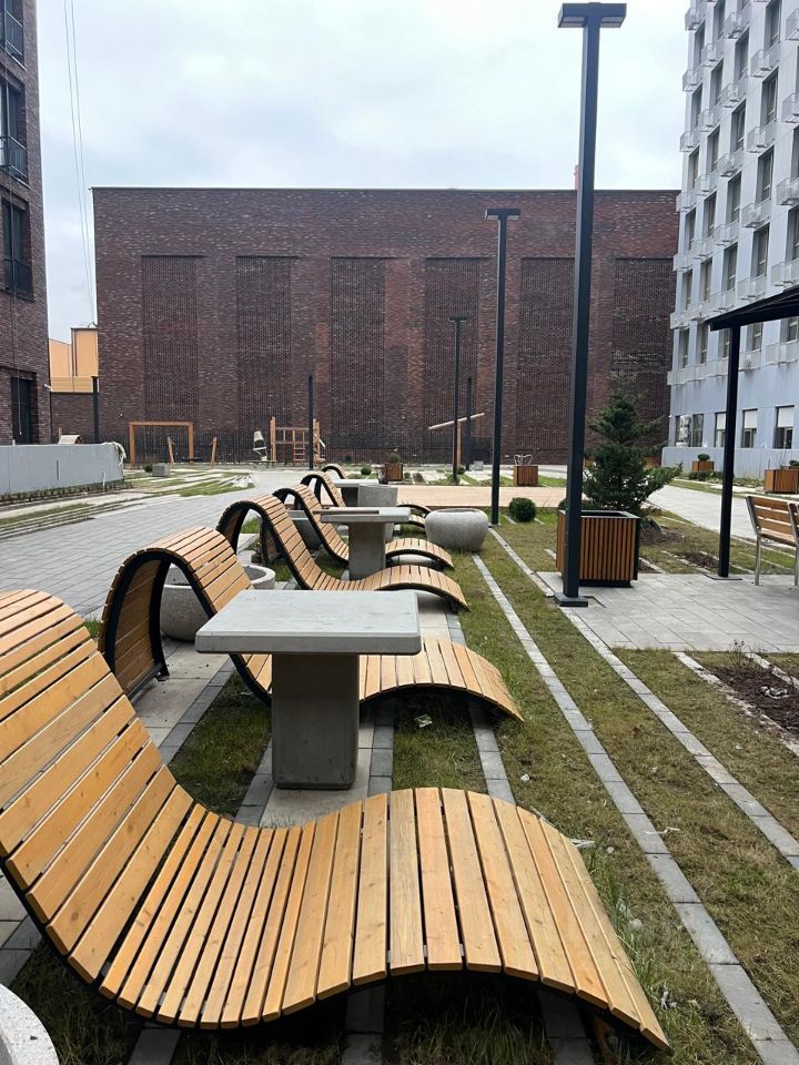 Продажа 2-комн квартиры на вторичном рынке Автомобильный проезд, 4