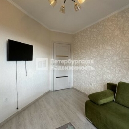 Продажа 1-комн квартиры на вторичном рынке Шушары п, Новгородский пр-кт,  д. 4