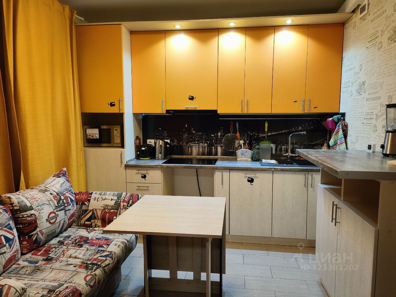 Аренда 2-комн квартиры на вторичном рынке Варшавское шоссе, 141к12