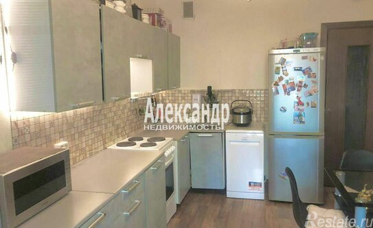 Аренда 2-комн квартиры на вторичном рынке Кронверкский пр-кт,  д. 45