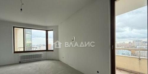 3-комн квартира улица Архитектора Власова,  д. 6