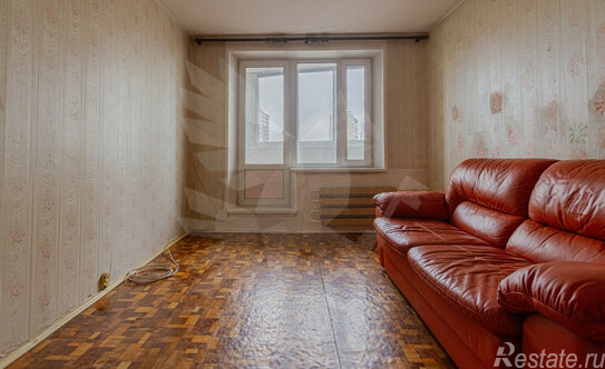 Продажа 3-комн квартиры на вторичном рынке Стройковская улица,  д. 2