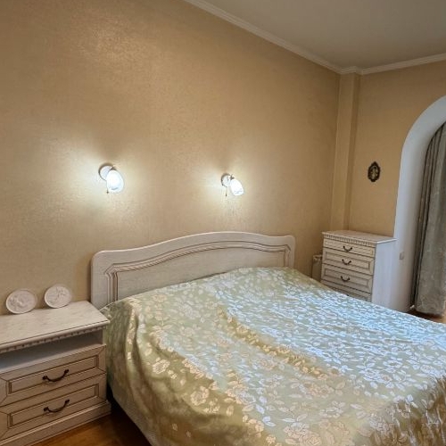 3-комн квартира улица Маршала Рыбалко, 2к1