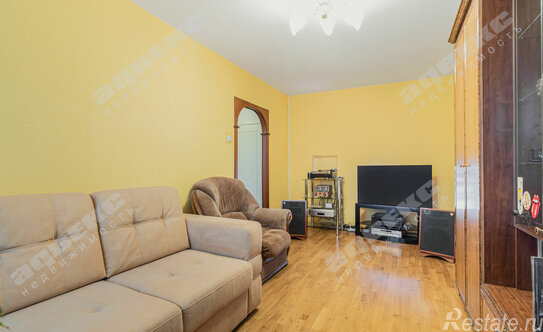 Продажа 1-комн квартиры на вторичном рынке Луначарского пр-кт,  д. 27,  к. 1