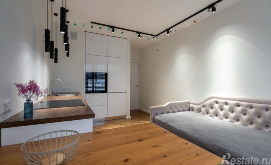 Продажа 3-комн квартиры на вторичном рынке Европы пл,  д. 2 к1