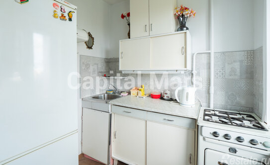 Аренда 2-комн квартиры на вторичном рынке Криворожская улица,  д. 13