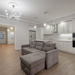 Продажа 3-комн квартиры на вторичном рынке Подлипки, Пионерская улица,  д. 13 к3