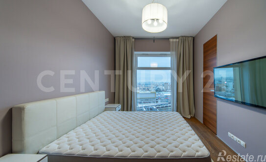 Продажа 2-комн квартиры на вторичном рынке Машиностроения 1-я ул,  д. 10