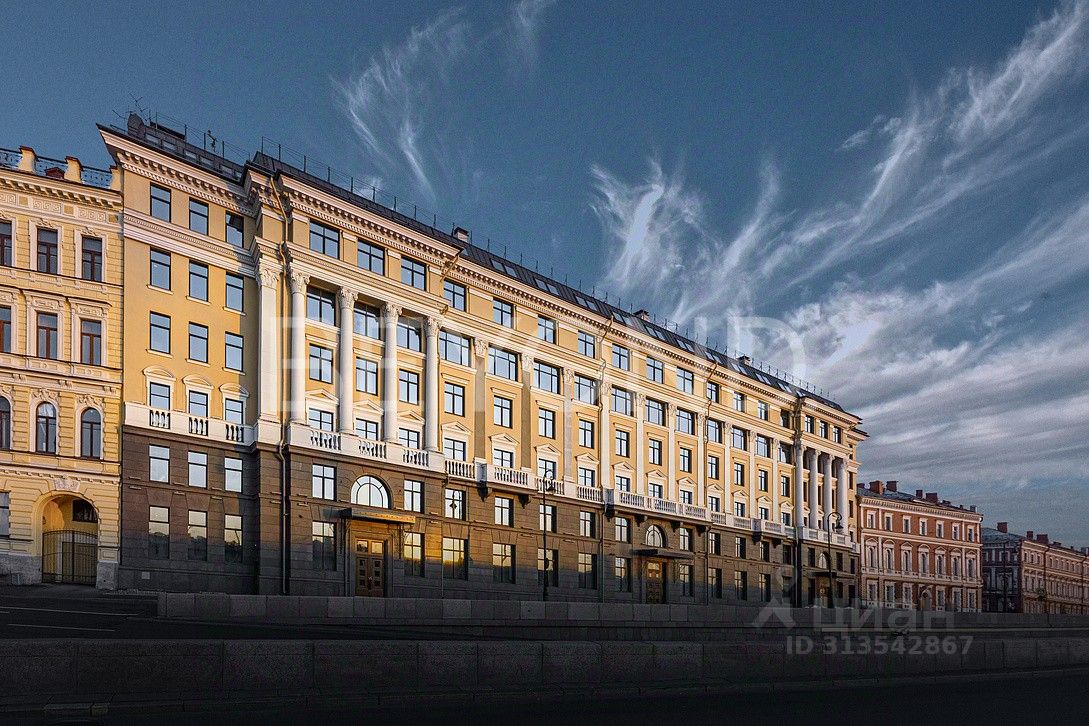 Продажа 3-комн квартиры на вторичном рынке набережная Воскресенская, 32