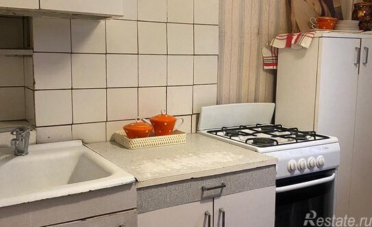 Продажа 2-комн квартиры на вторичном рынке Бебеля 1-я ул,  д. 7А