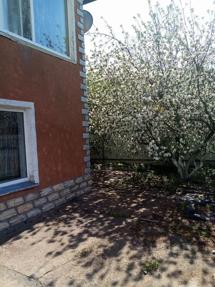 Продажа дома Ульяновка пгт, улица Победы, 28