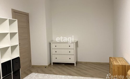 Продажа 1-комн квартиры на вторичном рынке Плесецкая ул