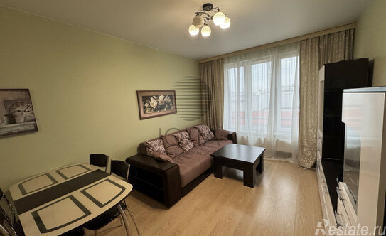 Продажа 2-комн квартиры на вторичном рынке ул Оптиков,  д. 34,  к. 1