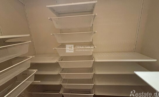 Продажа 1-комн квартиры на вторичном рынке Володарского, улица 3-го Интернационала,  д. 39