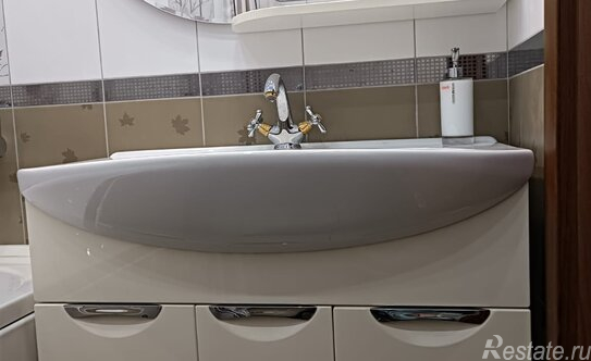 Продажа 4-комн квартиры на вторичном рынке Подольск г, Академика Доллежаля ул,  д. 6