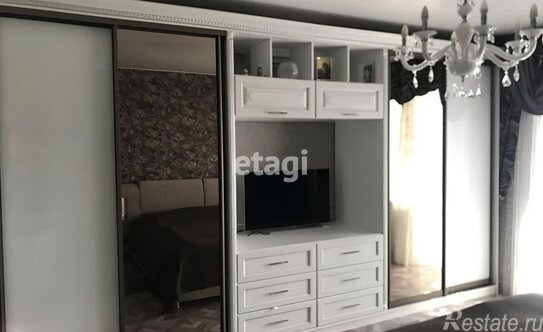 Продажа 2-комн квартиры на вторичном рынке ул Бадаева,  д. 6,  к. 1