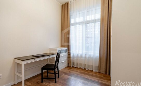 Продажа 2-комн квартиры на вторичном рынке улица Дыбенко