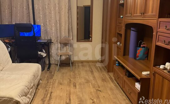 Продажа 1-комн квартиры на вторичном рынке Главная улица,  д. 25