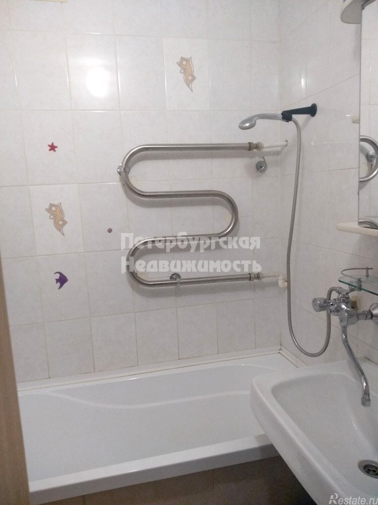 Продажа 2-комн квартиры на вторичном рынке Ковалевская ул. ,  д. 18,  к. 2