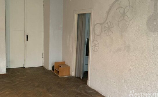 Продажа 6-комн квартиры на вторичном рынке Московский пр-кт,  д. 40