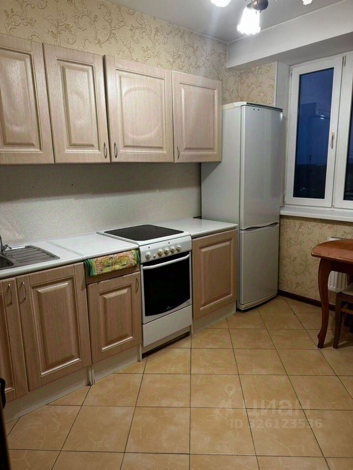 Продажа 2-комн квартиры на вторичном рынке д. Щемилово, улица Орлова,  д. 2