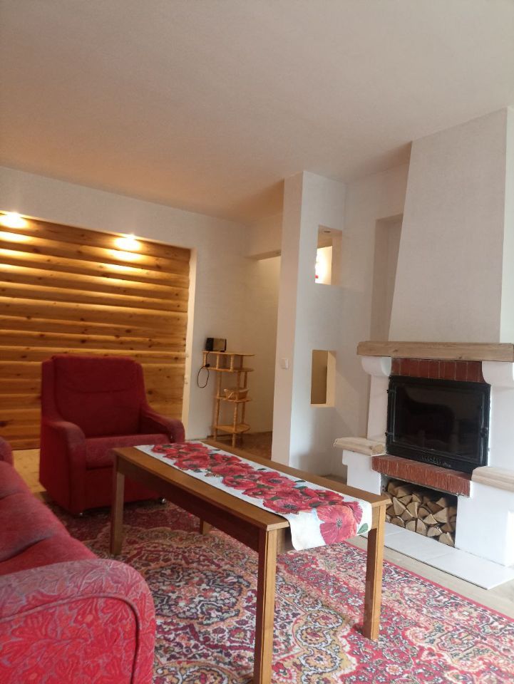 Продажа 2-комн квартиры на вторичном рынке пос. Ильичево, улица Парковая, 1