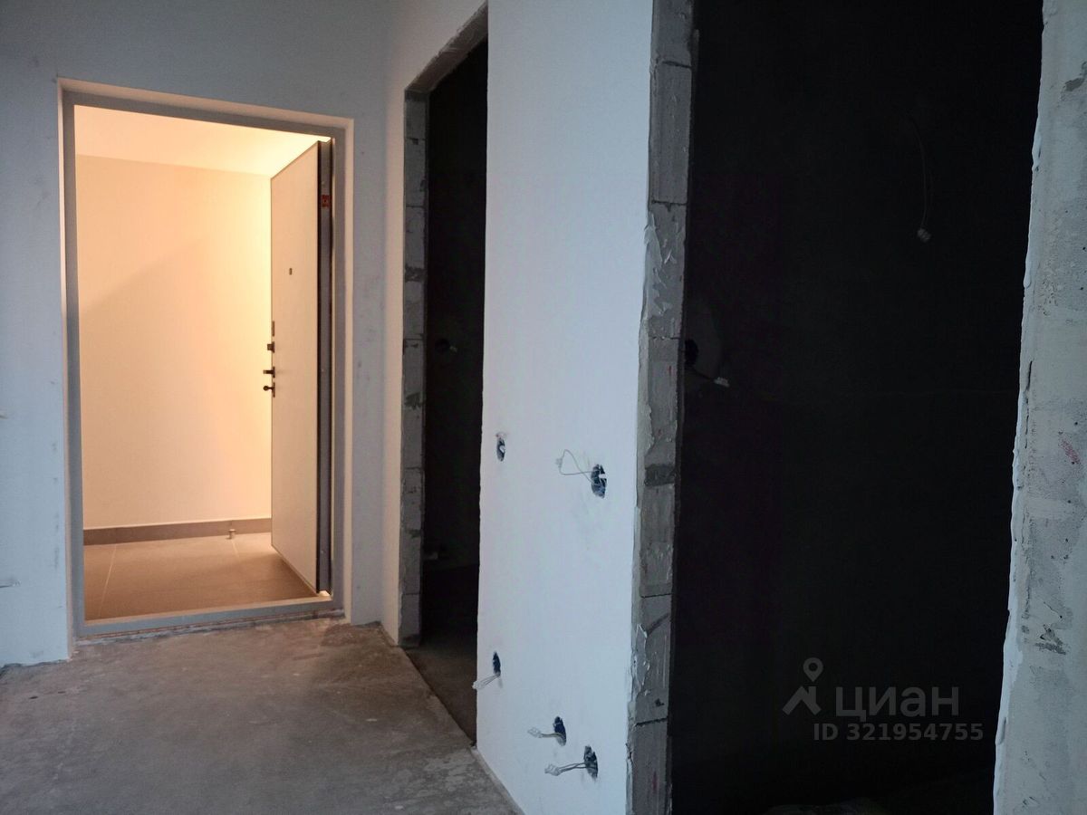 Продажа 2-комн квартиры на вторичном рынке проспект Крузенштерна, 13