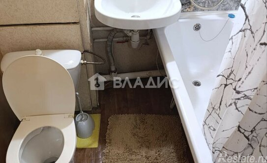 Продажа 1-комн квартиры на вторичном рынке ул Ставропольская,  д. 17,  к. 2