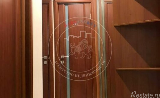 Аренда 4-комн квартиры на вторичном рынке Зачатьевский 1-й пер,  д. 4