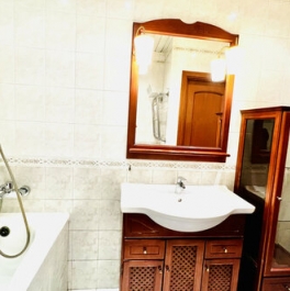 Продажа 3-комн квартиры на вторичном рынке Оршанская улица,  д. 9