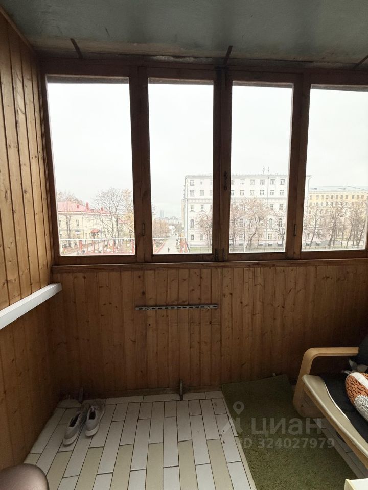 Продажа 2-комн квартиры на вторичном рынке Ленинский проспект, 3