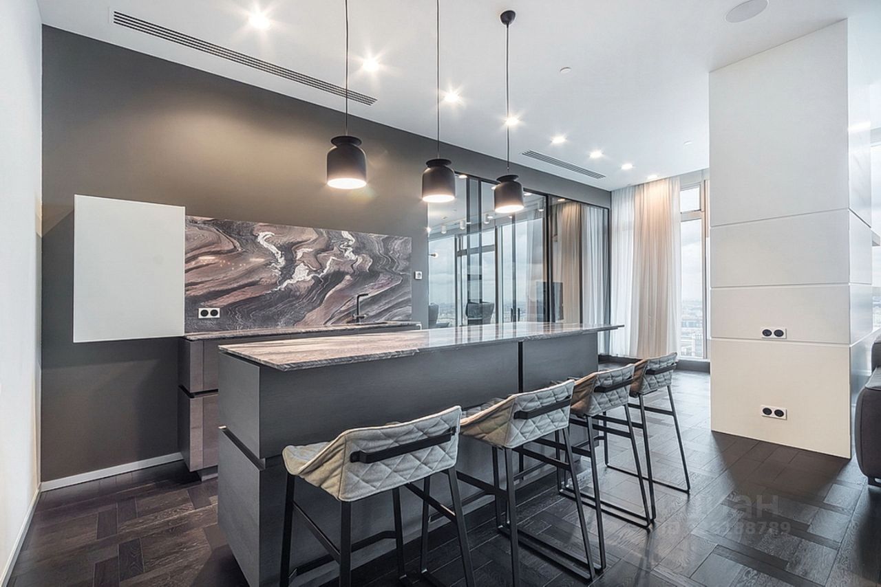 Продажа 4-комн квартиры на вторичном рынке набережная Пресненская, 6с2